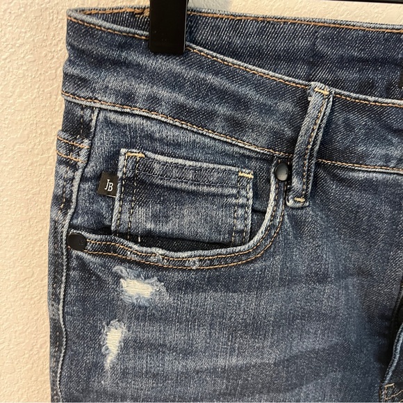 Judy Stretch Medium Wash Blue Ripped Distressed Denim Flare Jeans Size 9 /‎ 29 - Picture 4 of 15